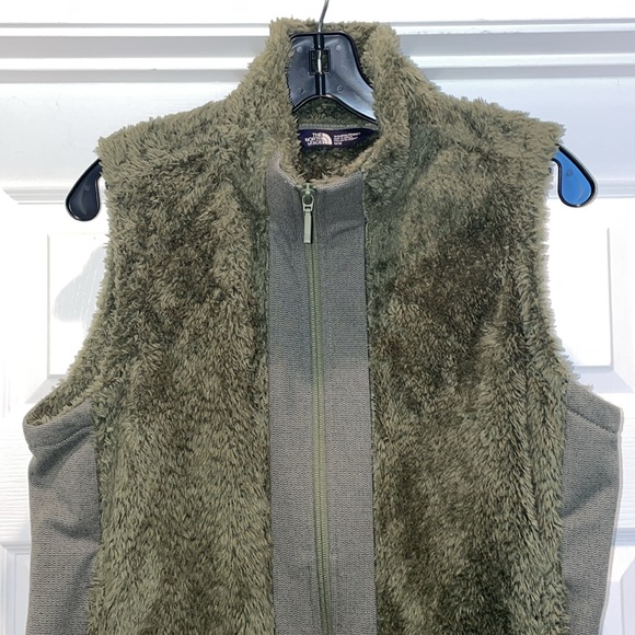 NORTHFACE Furry Fleece Green Cozy Warm Knit Midweight Osito Fuzzy Zip Up Vest M - Picture 2 of 10
